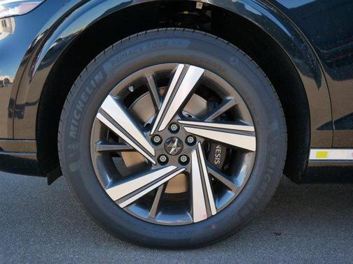 2026 Genesis GV70 3.5T Sport Advanced