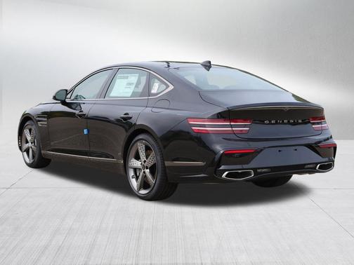 Vik Black 2027 Genesis G80 3.5T Sport Prestige