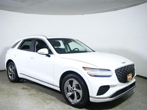 Uyuni White 2026 Genesis GV70 2.5T Select
