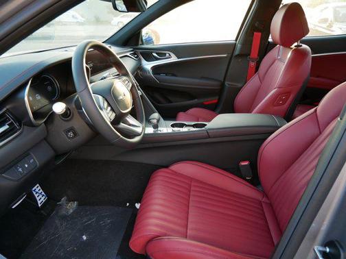 2026 Genesis G70 3.3T AWD Sport Prestige