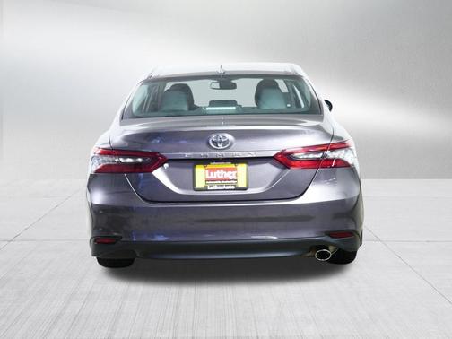 Predawn Gray Mica 2023 Toyota Camry XLE