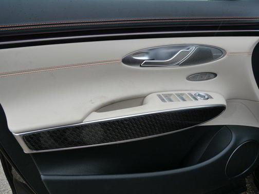 Vik Black 2026 Genesis GV70 3.5T Sport Prestige