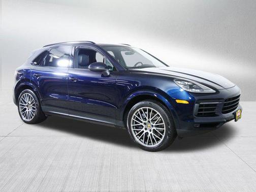 2022 Porsche Cayenne Platinum Edition