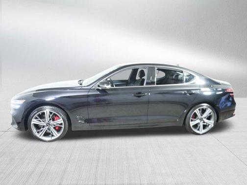 2025 Genesis G70 2.5T AWD