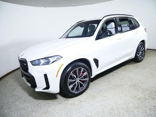 Mineral White Metallic 2025 BMW X5 M60i
