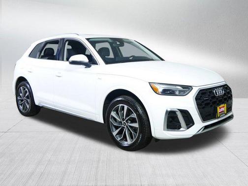 2022 Audi Q5 45 S line Premium Plus
