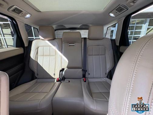 Santorini Black Metallic 2022 Land Rover Range Rover Sport HSE Silver Edition