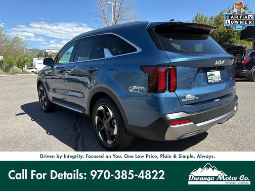 Mineral Blue 2025 Kia Sorento Hybrid EX