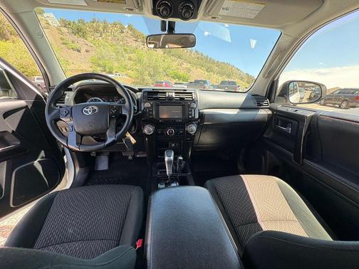 Super White 2018 Toyota 4Runner TRD Off Road