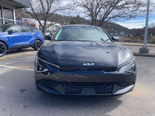 2025 Kia EV6 Light Long Range