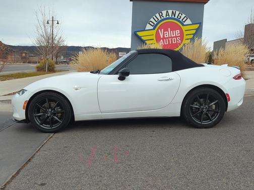 2016 Mazda MX-5 Miata Club