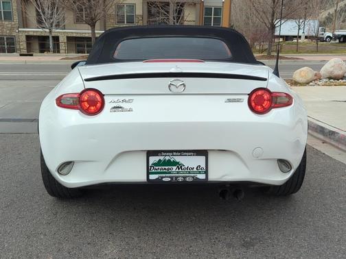 2016 Mazda MX-5 Miata Club