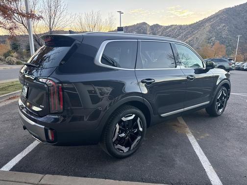 2025 Kia Telluride EX