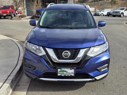 2018 Nissan Rogue SV