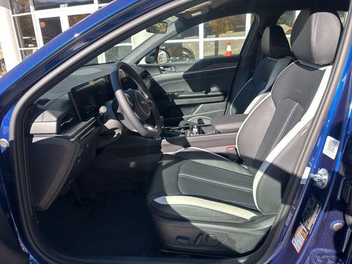 2026 Kia K5 GT-Line AWD