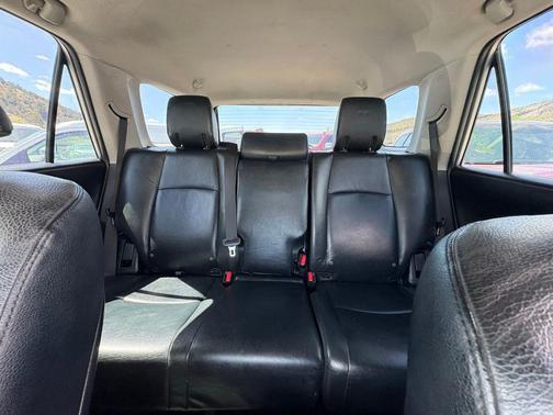Classic Silver Metallic 2012 Toyota 4Runner Limited