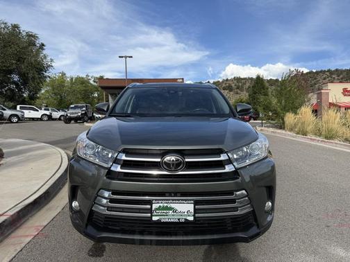 2017 Toyota Highlander Limited