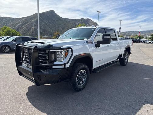 2023 GMC Sierra 2500 AT4