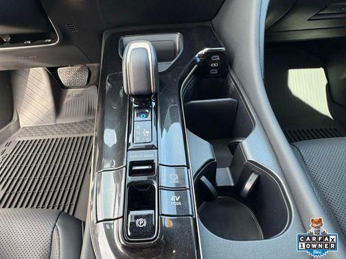 2025 Toyota Crown Signia Limited