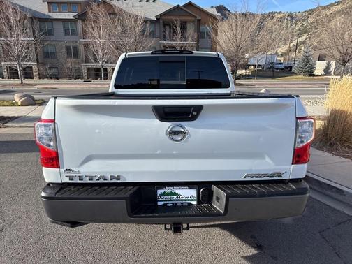 2018 Nissan Titan PRO-4X