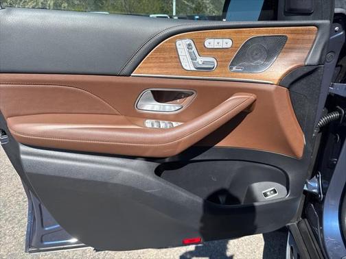 2024 Mercedes-Benz GLS 450 4MATIC