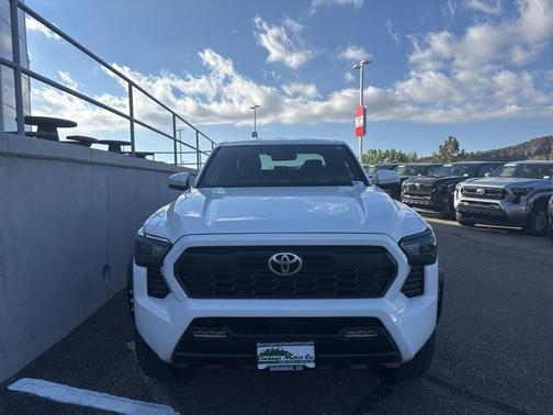 2024 Toyota Tacoma TRD Off-Road