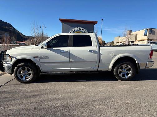 2016 RAM 1500 Laramie