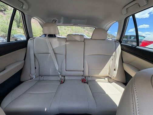 Tungsten Metallic 2018 Subaru Outback 2.5i Limited