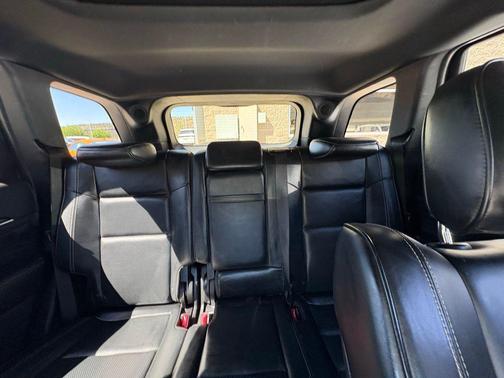 Brilliant Black Crystal Pearlcoat 2016 Jeep Grand Cherokee Overland