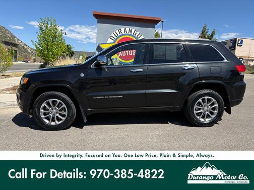 Brilliant Black Crystal Pearlcoat 2016 Jeep Grand Cherokee Overland