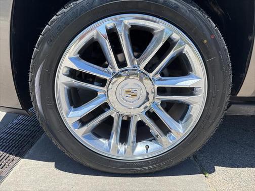 2011 Cadillac Escalade ESV Base