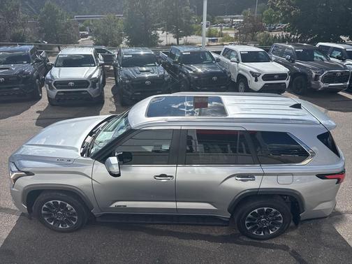 2024 Toyota Sequoia Limited