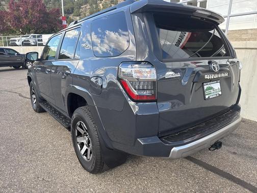 2024 Toyota 4Runner TRD Off Road