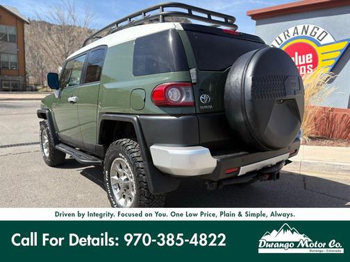 2013 Toyota FJ Cruiser Base