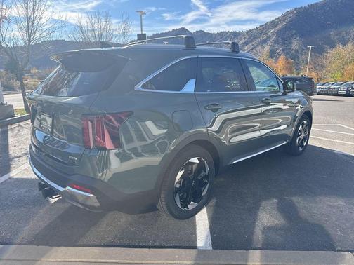 2026 Kia Sorento Plug-In Hybrid EX