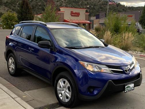2015 Toyota RAV4 LE