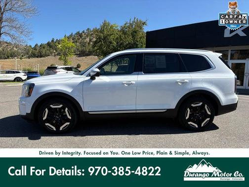 Glacial White Pearl 2023 Kia Telluride EX