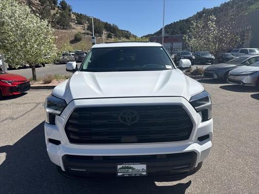 2023 Toyota Sequoia SR5