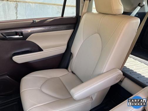 2020 Toyota Highlander Limited