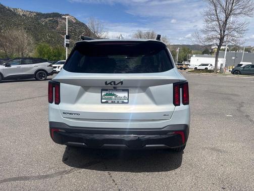Ivory Silver 2026 Kia Sorento EX