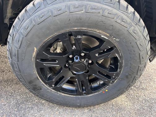 2020 Toyota Tacoma SR