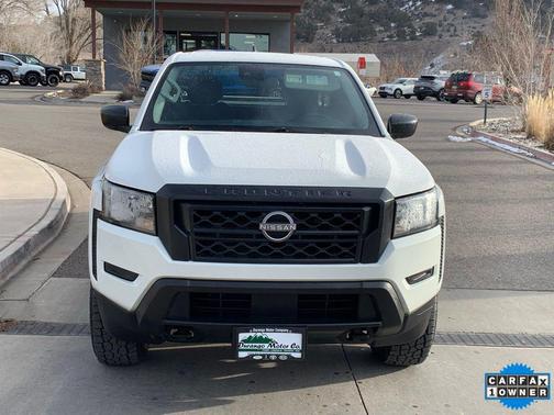 2022 Nissan Frontier S