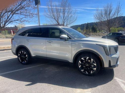 2026 Kia Sorento EX