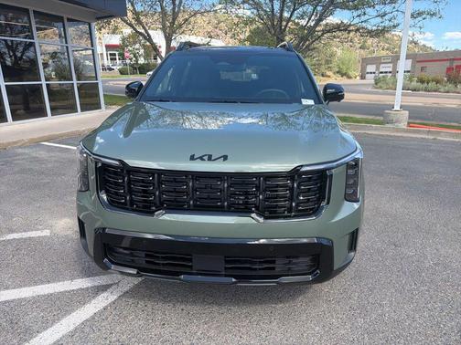 Jungle Green 2026 Kia Sorento SX