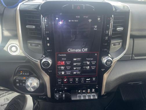 2019 RAM 2500 Laramie Crew Cab 4x4 6'4' Box