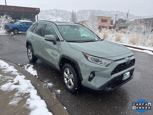 2021 Toyota RAV4 Hybrid XLE Premium