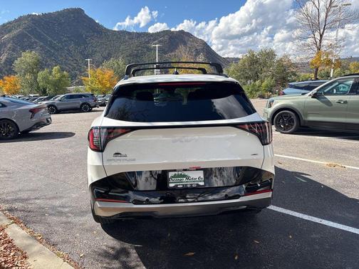 2026 Kia Sportage Hybrid SX-Prestige