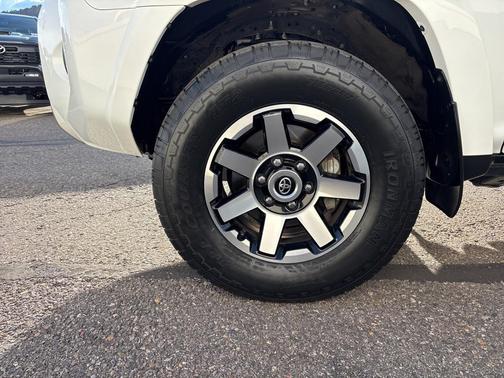 2024 Toyota 4Runner TRD Off Road Premium