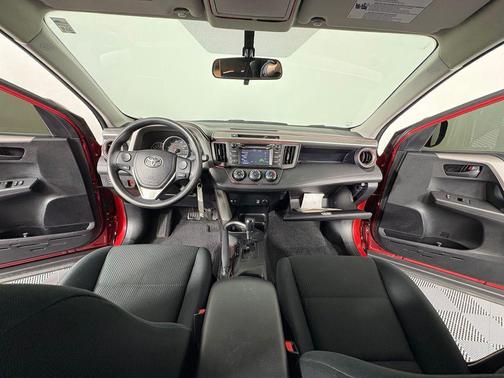 Barcelona Red Metallic 2016 Toyota RAV4 LE