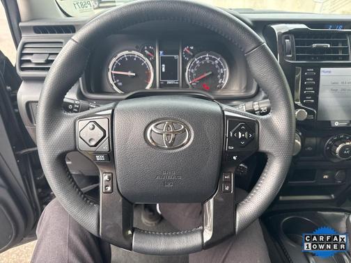 2024 Toyota 4Runner TRD Off Road